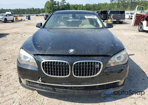 2010 BMW 750 Li из США, поврежденный, VIN WBAKB8C5XACY63054